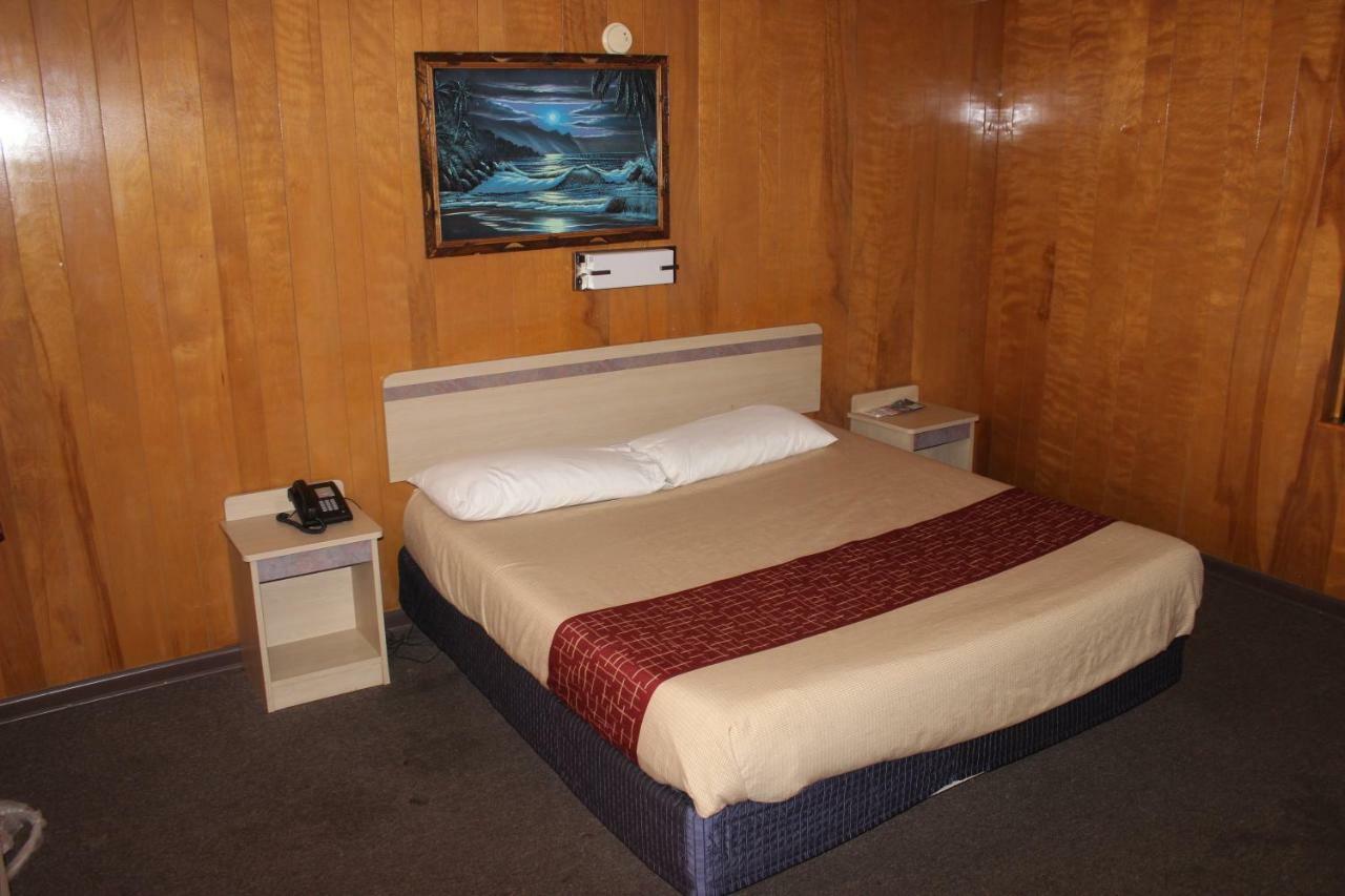 Budget Inn Pulaski Bagian luar foto